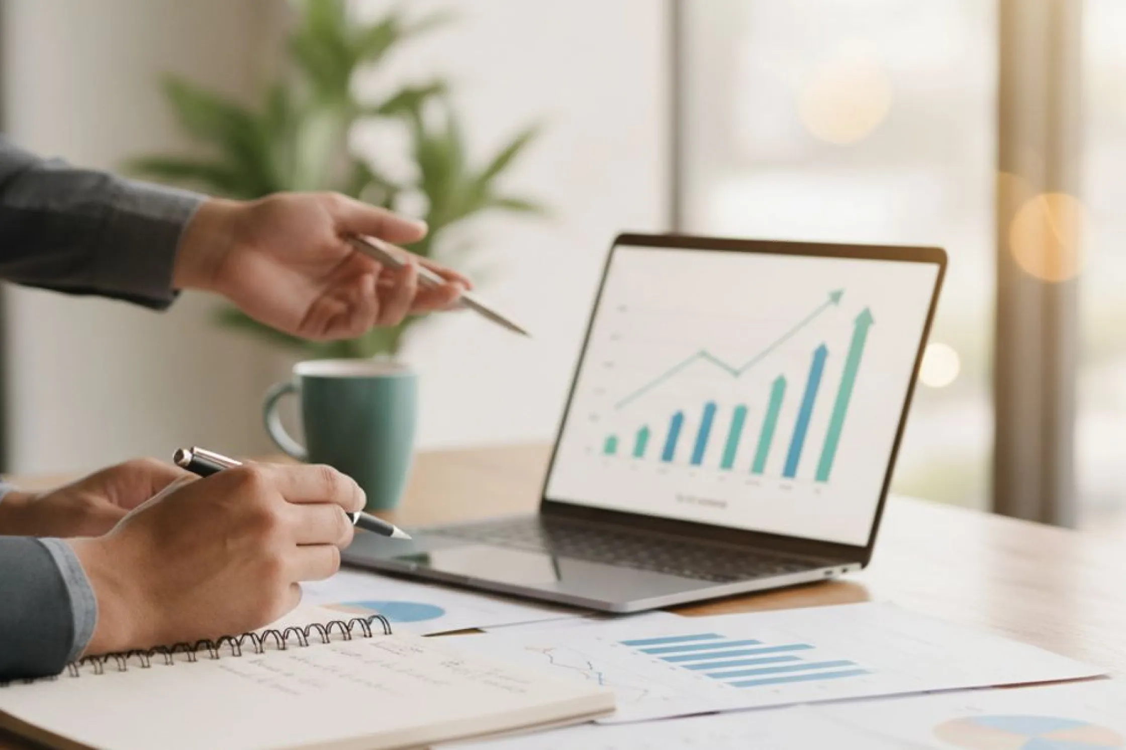 Cómo implementar un customer data platform (CDP) para unificar datos y personalizar la experiencia