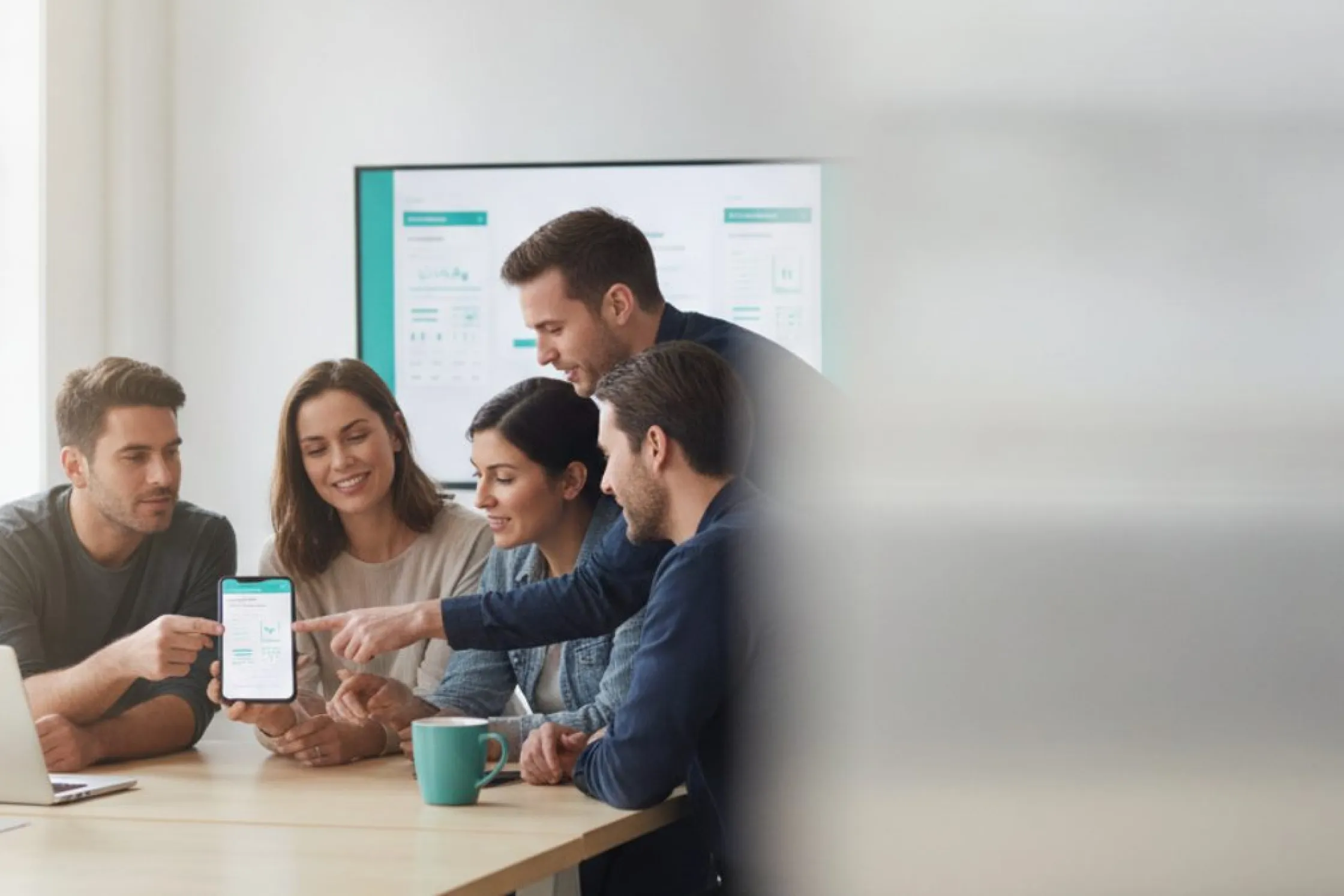 Desarrollo de aplicaciones multiplataforma — Tangram Consulting