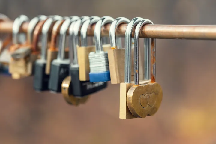 como hacer que mi app cumpla con las regulaciones de privacidad en españa